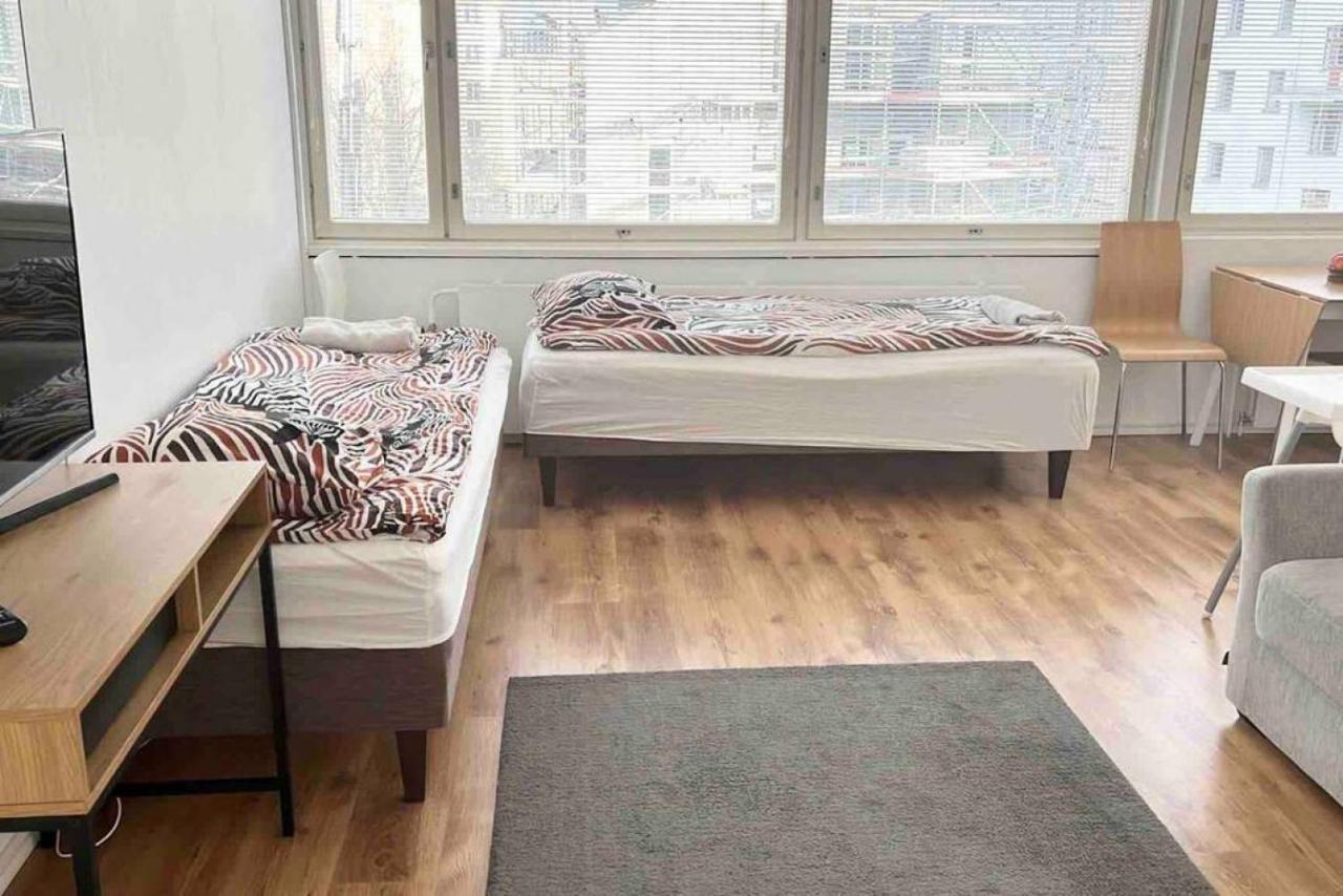 Kallio-1 - Back In Time With A Comfy - 2-room-apt Apartment